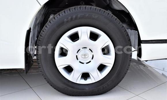 Acheter Occasion Voiture Toyota Aristo Blanc à Ezulwini, Hhohho Acheter Occasion Voiture Toyota Aristo Blanc à Ezulwini, Hhohho