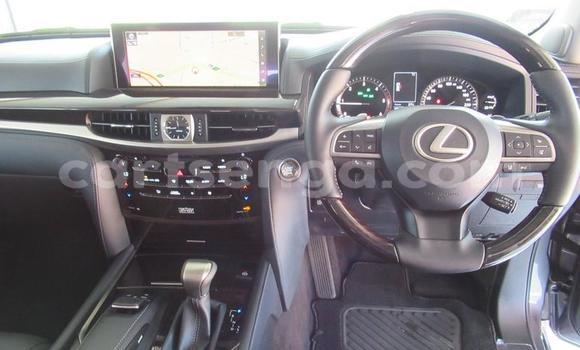 Buy Used Lexus LX 450 Silver Car in Ezulwini in Hhohho Buy Used Lexus LX 450 Silver Car in Ezulwini in Hhohho