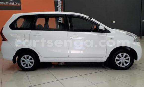Nunua Ilio tumika Toyota Avanza White Gari ndani ya Hlatikulu nchini Wilaya ya Shiselweni Nunua Ilio tumika Toyota Avanza White Gari ndani ya Hlatikulu nchini Wilaya ya Shiselweni