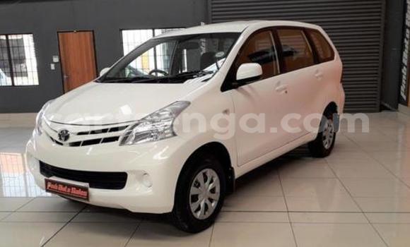 Nunua Ilio tumika Toyota Avanza White Gari ndani ya Hlatikulu nchini Wilaya ya Shiselweni Nunua Ilio tumika Toyota Avanza White Gari ndani ya Hlatikulu nchini Wilaya ya Shiselweni