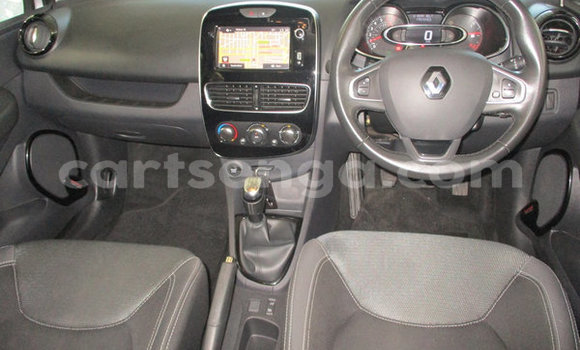 Acheter Occasion Voiture Renault Clio Gris à Ezulwini, Hhohho Acheter Occasion Voiture Renault Clio Gris à Ezulwini, Hhohho