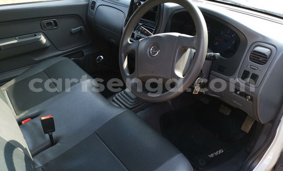 Acheter Occasion Voiture Nissan NP 300 Blanc à Hluti, Shiselweni District Acheter Occasion Voiture Nissan NP 300 Blanc à Hluti, Shiselweni District