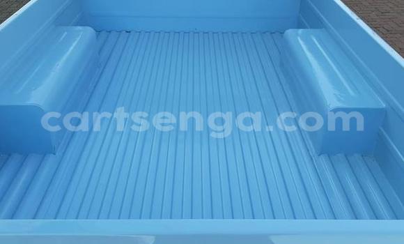 Acheter Occasion Voiture Toyota Hilux Bleu à Ezulwini, Hhohho Acheter Occasion Voiture Toyota Hilux Bleu à Ezulwini, Hhohho