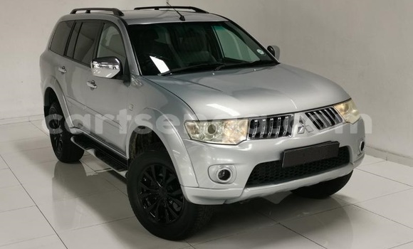 Buy Used Mitsubishi Pajero Sport Silver Car in Mbabane in Manzini Buy Used Mitsubishi Pajero Sport Silver Car in Mbabane in Manzini