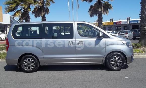 Buy Used Hyundai H1 Silver Car in Ezulwini in Hhohho Buy Used Hyundai H1 Silver Car in Ezulwini in Hhohho