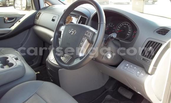 Buy Used Hyundai H1 Silver Car in Ezulwini in Hhohho Buy Used Hyundai H1 Silver Car in Ezulwini in Hhohho