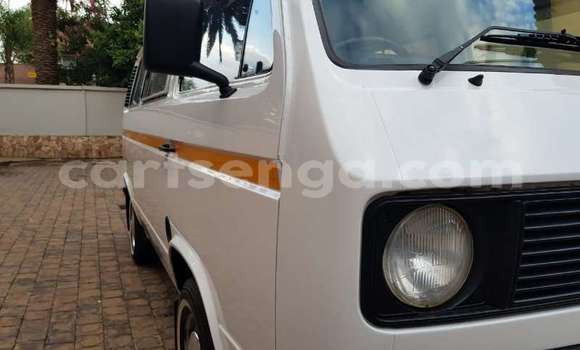 Acheter Occasion Voiture Volkswagen Multivan Blanc à Ezulwini, Hhohho Acheter Occasion Voiture Volkswagen Multivan Blanc à Ezulwini, Hhohho