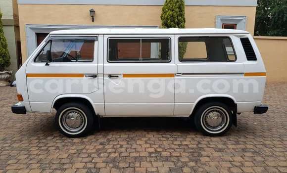 Acheter Occasion Voiture Volkswagen Multivan Blanc à Ezulwini, Hhohho Acheter Occasion Voiture Volkswagen Multivan Blanc à Ezulwini, Hhohho