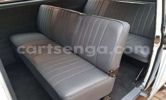 Acheter Occasion Voiture Volkswagen Multivan Blanc à Ezulwini, Hhohho Acheter Occasion Voiture Volkswagen Multivan Blanc à Ezulwini, Hhohho