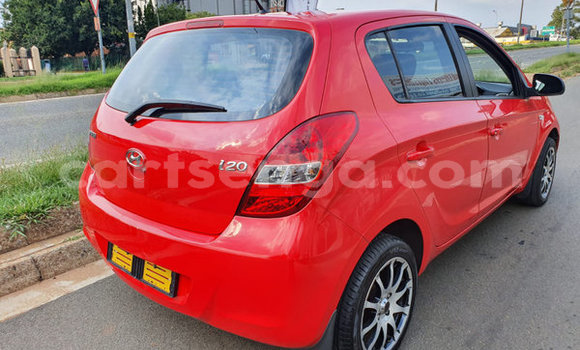 Nunua Ilio tumika Hyundai i20 Red Gari ndani ya Ezulwini nchini Hhohho Nunua Ilio tumika Hyundai i20 Red Gari ndani ya Ezulwini nchini Hhohho