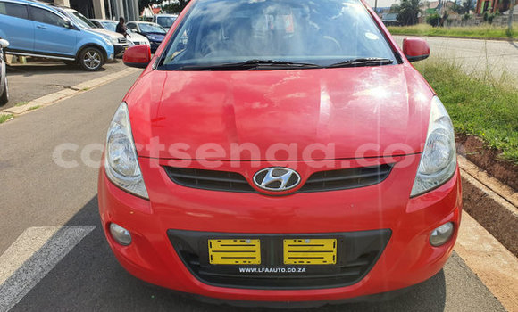 Nunua Ilio tumika Hyundai i20 Red Gari ndani ya Ezulwini nchini Hhohho Nunua Ilio tumika Hyundai i20 Red Gari ndani ya Ezulwini nchini Hhohho