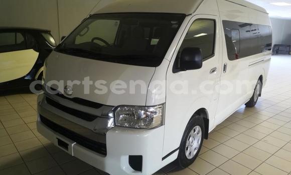 Acheter Occasion Voiture Toyota Hiace Blanc à Big Bend, Lubombo Acheter Occasion Voiture Toyota Hiace Blanc à Big Bend, Lubombo