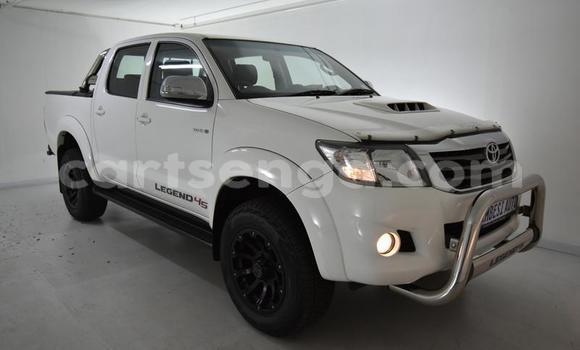 Acheter Occasion Voiture Toyota Hilux Blanc à Big Bend, Lubombo District Acheter Occasion Voiture Toyota Hilux Blanc à Big Bend, Lubombo District