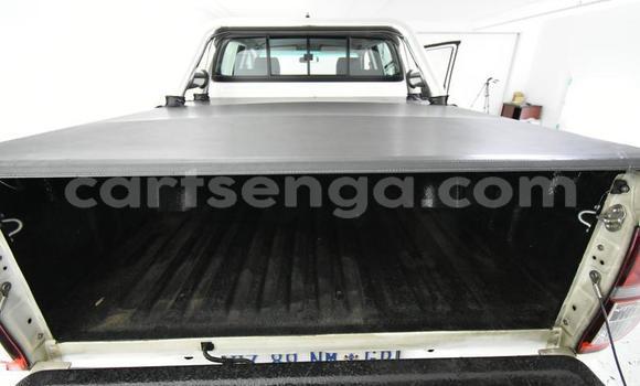 Acheter Occasion Voiture Toyota Hilux Blanc à Big Bend, Lubombo District Acheter Occasion Voiture Toyota Hilux Blanc à Big Bend, Lubombo District