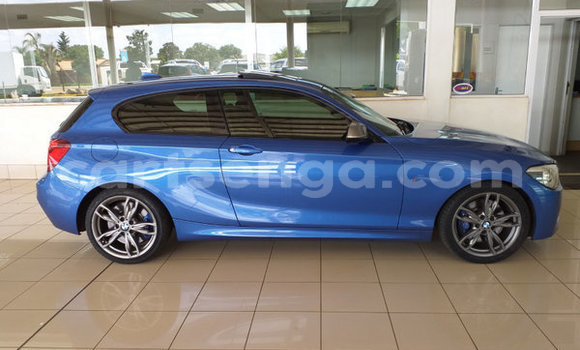 Nunua Ilio tumika BMW 1–Series Blue Gari ndani ya Ezulwini nchini Hhohho Nunua Ilio tumika BMW 1–Series Blue Gari ndani ya Ezulwini nchini Hhohho