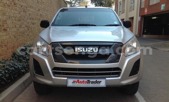 Acheter Occasion Voiture Isuzu KB Autre à Ezulwini, Hhohho Acheter Occasion Voiture Isuzu KB Autre à Ezulwini, Hhohho