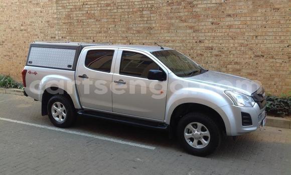 Acheter Occasion Voiture Isuzu KB Autre à Ezulwini, Hhohho Acheter Occasion Voiture Isuzu KB Autre à Ezulwini, Hhohho