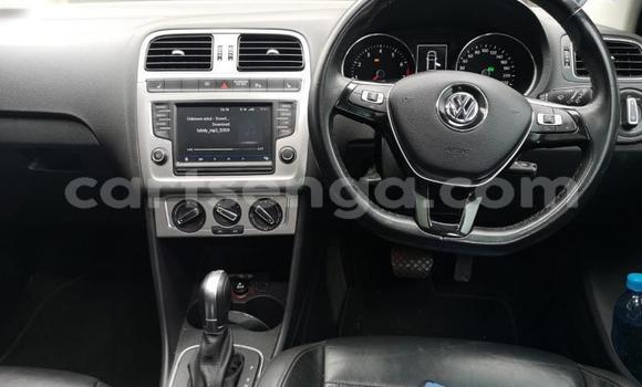 Acheter Occasion Voiture Volkswagen Polo Blanc à Ezulwini, Hhohho Acheter Occasion Voiture Volkswagen Polo Blanc à Ezulwini, Hhohho