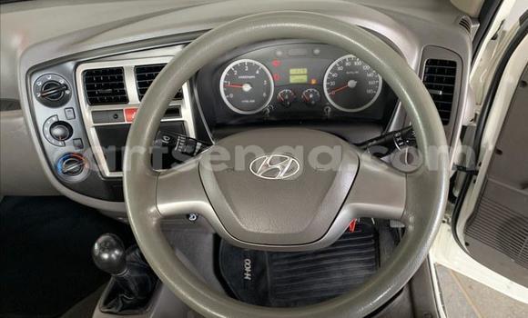 Acheter Occasion Utilitaire Hyundai H200 Blanc à Big Bend, Lubombo Acheter Occasion Utilitaire Hyundai H200 Blanc à Big Bend, Lubombo