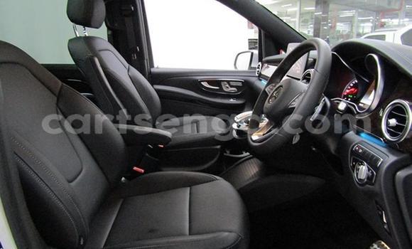 Nunua Ilio tumika Mercedes‒Benz Vito Black Gari ndani ya Mbabane nchini Manzini Nunua Ilio tumika Mercedes‒Benz Vito Black Gari ndani ya Mbabane nchini Manzini