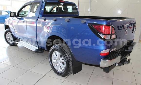 Nunua Ilio tumika Mazda BT-50 Blue Gari ndani ya Mbabane nchini Manzini Nunua Ilio tumika Mazda BT-50 Blue Gari ndani ya Mbabane nchini Manzini