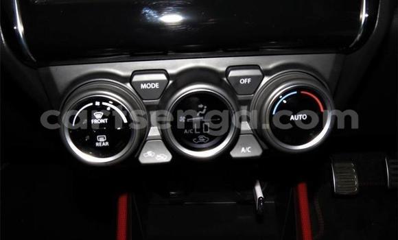 Nunua Ilio tumika Suzuki Swift White Gari ndani ya Mbabane nchini Manzini Nunua Ilio tumika Suzuki Swift White Gari ndani ya Mbabane nchini Manzini
