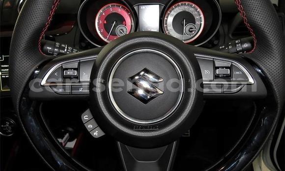 Nunua Ilio tumika Suzuki Swift White Gari ndani ya Mbabane nchini Manzini Nunua Ilio tumika Suzuki Swift White Gari ndani ya Mbabane nchini Manzini