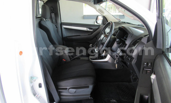 Acheter Occasion Voiture Isuzu KB Blanc à Ezulwini, Hhohho Acheter Occasion Voiture Isuzu KB Blanc à Ezulwini, Hhohho