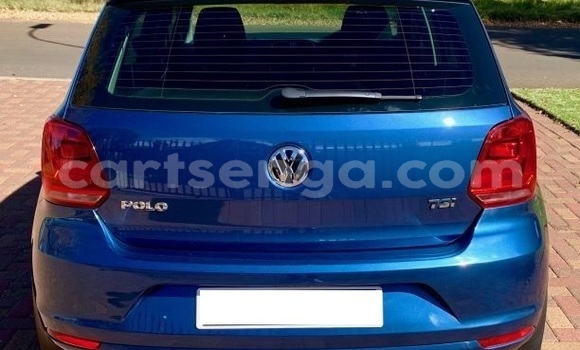 Nunua Ilio tumika Volkswagen Polo Blue Gari ndani ya Ezulwini nchini Hhohho Nunua Ilio tumika Volkswagen Polo Blue Gari ndani ya Ezulwini nchini Hhohho