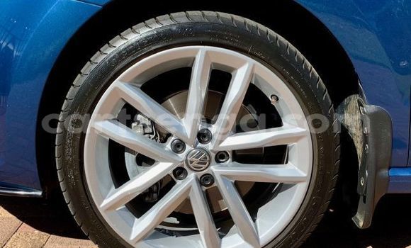 Nunua Ilio tumika Volkswagen Polo Blue Gari ndani ya Ezulwini nchini Hhohho Nunua Ilio tumika Volkswagen Polo Blue Gari ndani ya Ezulwini nchini Hhohho