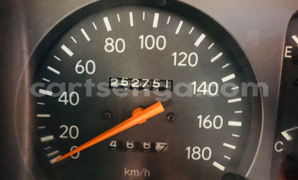 Acheter Occasion Voiture Toyota Corolla II Bleu à Hlatikulu, Shiselweni District Acheter Occasion Voiture Toyota Corolla II Bleu à Hlatikulu, Shiselweni District