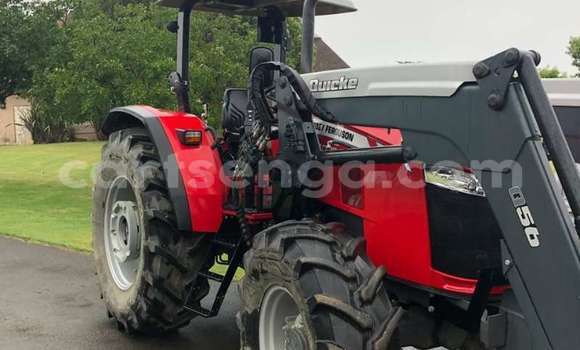 Nunua Ilio tumika Ford E 150 Cargo Van Red Lori ndani ya Mbabane nchini Manzini Nunua Ilio tumika Ford E 150 Cargo Van Red Lori ndani ya Mbabane nchini Manzini