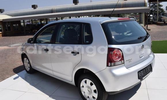 Nunua Ilio tumika Volkswagen Polo Silver Gari ndani ya Bulembu nchini Hhohho Nunua Ilio tumika Volkswagen Polo Silver Gari ndani ya Bulembu nchini Hhohho