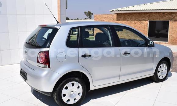 Nunua Ilio tumika Volkswagen Polo Silver Gari ndani ya Bulembu nchini Hhohho Nunua Ilio tumika Volkswagen Polo Silver Gari ndani ya Bulembu nchini Hhohho