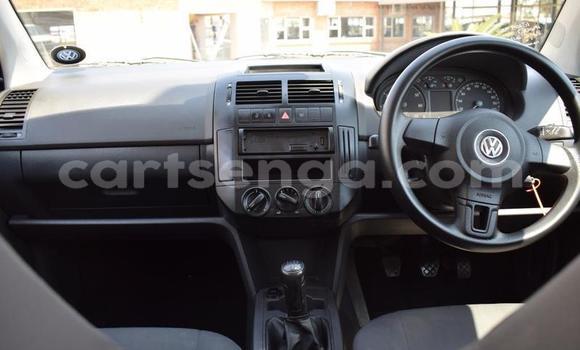 Nunua Ilio tumika Volkswagen Polo Silver Gari ndani ya Bulembu nchini Hhohho Nunua Ilio tumika Volkswagen Polo Silver Gari ndani ya Bulembu nchini Hhohho