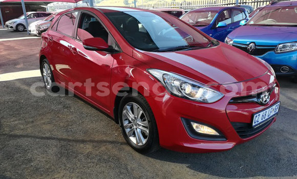 Acheter Occasion Voiture Hyundai i30 Rouge à Bulembu, Hhohho Acheter Occasion Voiture Hyundai i30 Rouge à Bulembu, Hhohho
