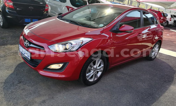 Acheter Occasion Voiture Hyundai i30 Rouge à Bulembu, Hhohho Acheter Occasion Voiture Hyundai i30 Rouge à Bulembu, Hhohho