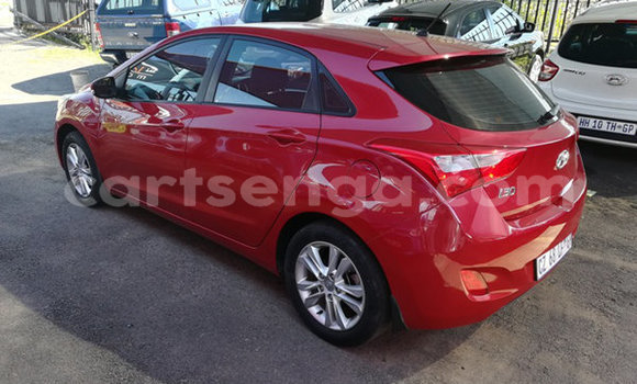 Acheter Occasion Voiture Hyundai i30 Rouge à Bulembu, Hhohho Acheter Occasion Voiture Hyundai i30 Rouge à Bulembu, Hhohho