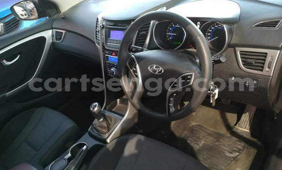 Acheter Occasion Voiture Hyundai i30 Rouge à Bulembu, Hhohho Acheter Occasion Voiture Hyundai i30 Rouge à Bulembu, Hhohho