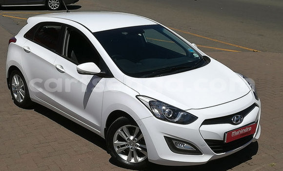 Acheter Occasion Voiture Hyundai i30 Blanc à Ezulwini, Hhohho Acheter Occasion Voiture Hyundai i30 Blanc à Ezulwini, Hhohho