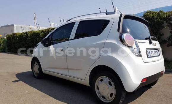Acheter Occasion Voiture Chevrolet Spark Blanc à Ezulwini, Hhohho Acheter Occasion Voiture Chevrolet Spark Blanc à Ezulwini, Hhohho