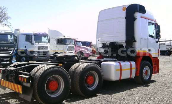 Nunua Ilio tumika Mercedes‒Benz Arocs Red Lori ndani ya Mbabane nchini Manzini Nunua Ilio tumika Mercedes‒Benz Arocs Red Lori ndani ya Mbabane nchini Manzini