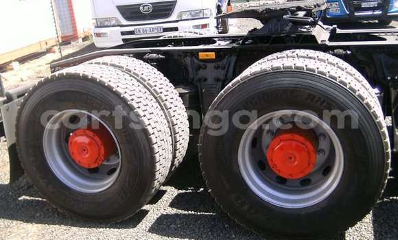 Nunua Ilio tumika Mercedes‒Benz Arocs Red Lori ndani ya Mbabane nchini Manzini Nunua Ilio tumika Mercedes‒Benz Arocs Red Lori ndani ya Mbabane nchini Manzini