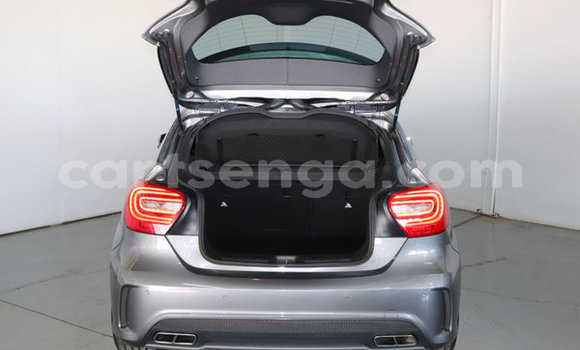 Nunua Ilio tumika Mercedes‒Benz A–Class Silver Gari ndani ya Ezulwini nchini Hhohho Nunua Ilio tumika Mercedes‒Benz A–Class Silver Gari ndani ya Ezulwini nchini Hhohho