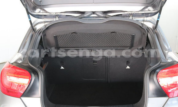 Nunua Ilio tumika Mercedes‒Benz A–Class Silver Gari ndani ya Ezulwini nchini Hhohho Nunua Ilio tumika Mercedes‒Benz A–Class Silver Gari ndani ya Ezulwini nchini Hhohho