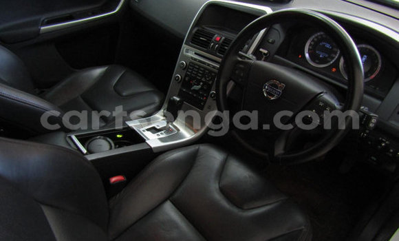 Acheter Occasion Voiture Volvo XC60 Blanc à Ezulwini, Hhohho Acheter Occasion Voiture Volvo XC60 Blanc à Ezulwini, Hhohho