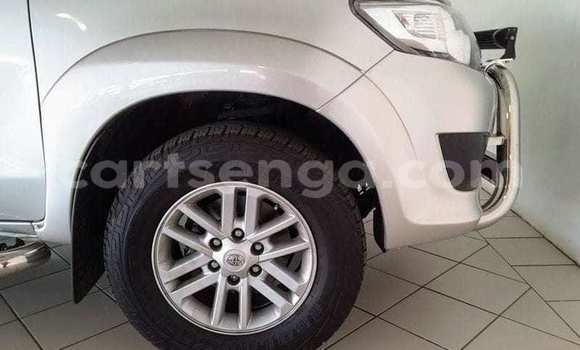 Acheter Occasion Voiture Toyota Fortuner Gris à Bulembu, Hhohho Acheter Occasion Voiture Toyota Fortuner Gris à Bulembu, Hhohho