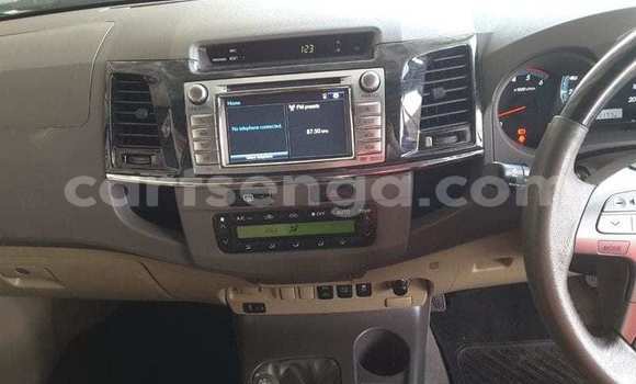 Acheter Occasion Voiture Toyota Fortuner Gris à Bulembu, Hhohho Acheter Occasion Voiture Toyota Fortuner Gris à Bulembu, Hhohho