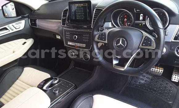 Acheter Occasion Voiture Mercedes‒Benz G-klasse AMG Blanc à Ezulwini, Hhohho Acheter Occasion Voiture Mercedes‒Benz G-klasse AMG Blanc à Ezulwini, Hhohho