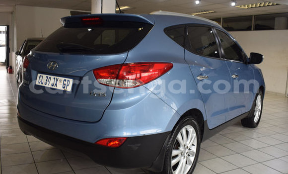 Acheter Occasion Voiture Hyundai ix35 Bleu à Ezulwini, Hhohho Acheter Occasion Voiture Hyundai ix35 Bleu à Ezulwini, Hhohho